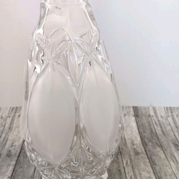 Vintage Princess House #776 Lead Crystal Decanter/Frosted Oval Diamond Cut... - Picture 3 of 11